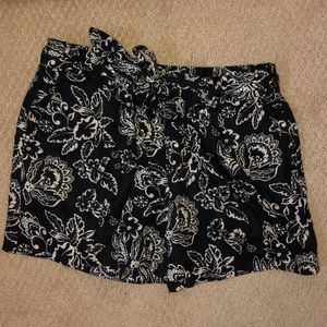 Black and white pattern shorts